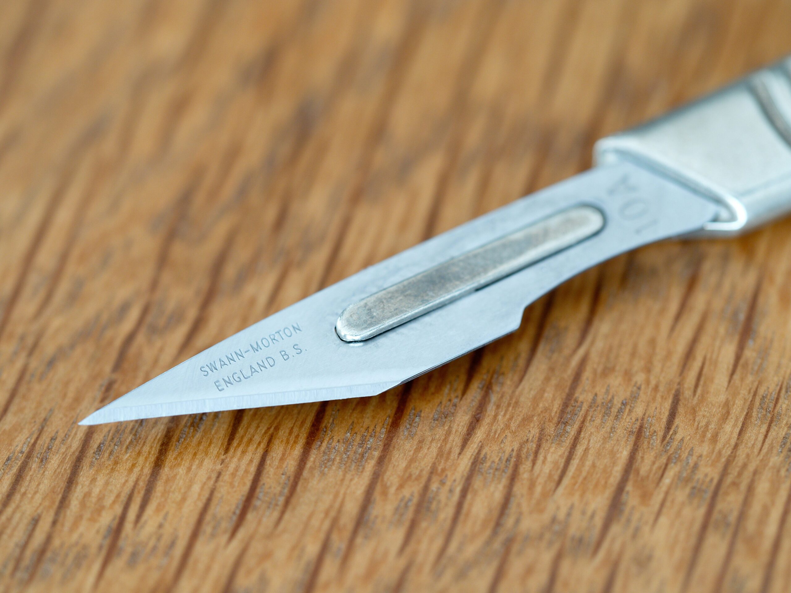 Comparison chart highlighting features of different grooming tools.